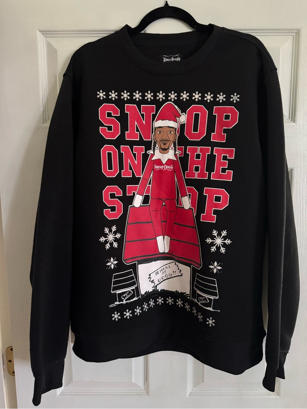 Snoop Dogg Black & Red Holiday Graphic Crewneck Sweater